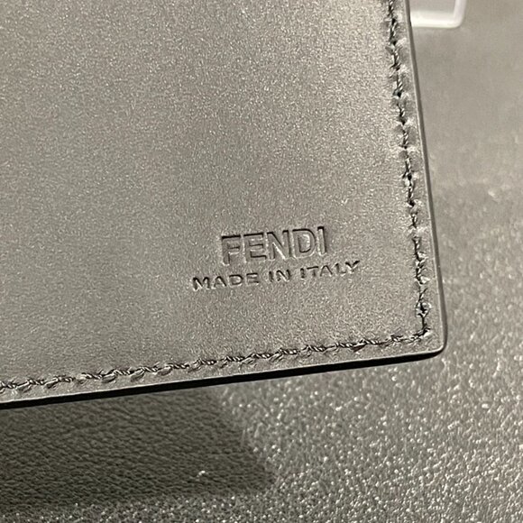 Fendi Black Micro FF Embossed Bi-Fold Wallet (JB1332) - Picture 5 of 5